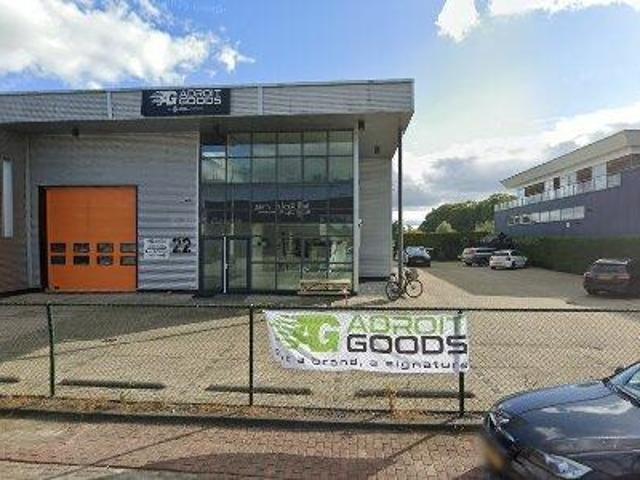 Bedrijfspand te huur in De Hemrik, Leeuwarden