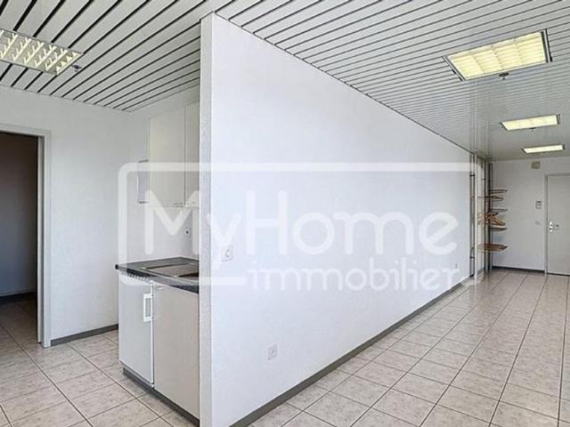 Büro kaufen in Lonay, Waadt