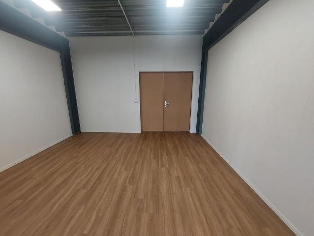 Büro kaufen in Lonay, Waadt
