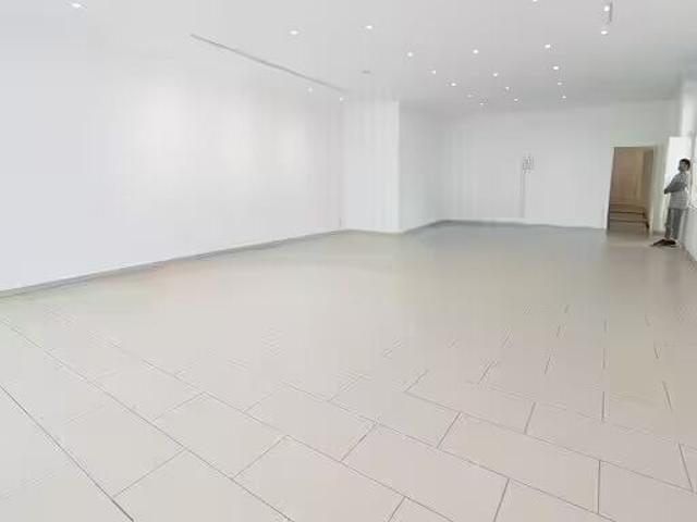 Büro kaufen in Aldesago, Tessin