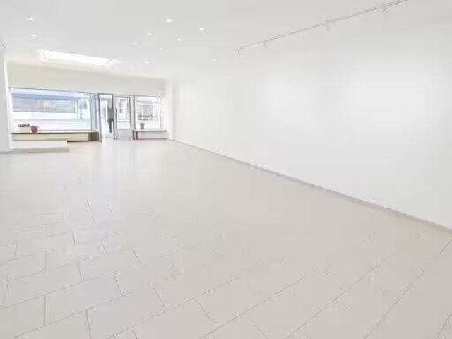 Büro kaufen in Aldesago, Tessin