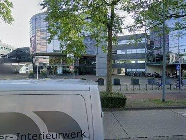 Bedrijfspand te huur in Wyck, Maastricht