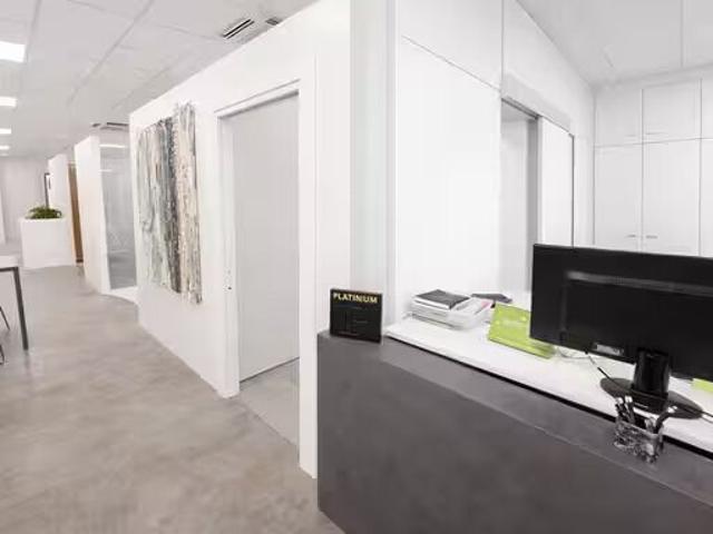 Büro kaufen in Mendrisio, Tessin