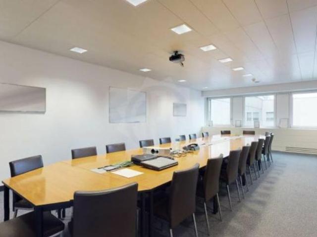 Büro kaufen in Meyrin