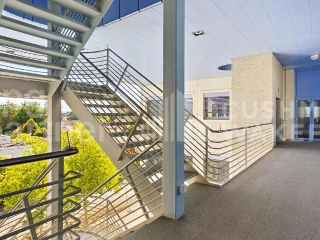 Büro kaufen in Meyrin