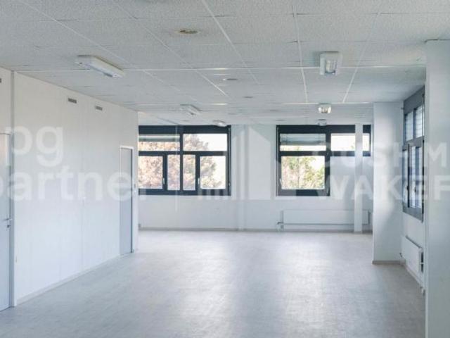 Büro kaufen in Meyrin