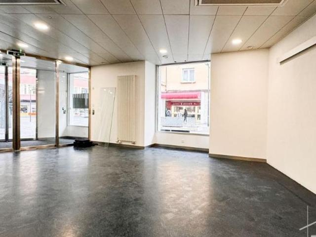 Büro kaufen in Monthey, Wallis