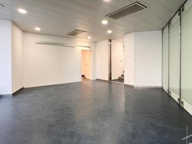 Büro kaufen in Monthey, Wallis