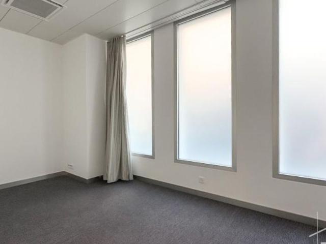 Büro kaufen in Monthey, Wallis