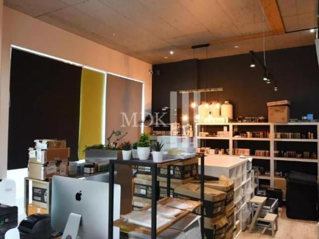 Büro kaufen in Monthey, Wallis