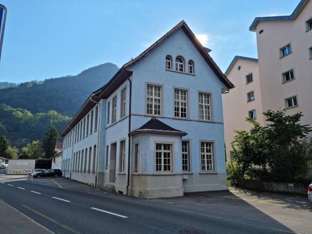 Büro kaufen in Näfels, Glarus