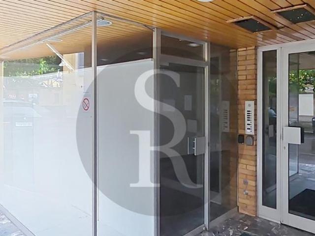 Büro kaufen in Corcelles (NE)