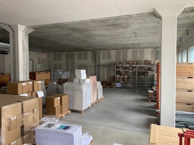 Büro kaufen in Neuenhof, Aargau