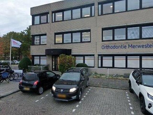 Bedrijfspand te huur in Merwestein, Nieuwegein