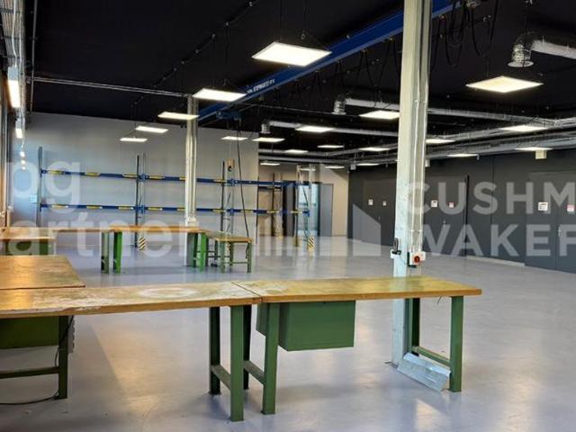 Büro kaufen in Nyon, Waadt