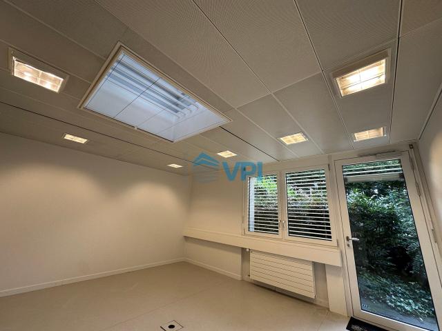 Büro kaufen in Nyon, Waadt