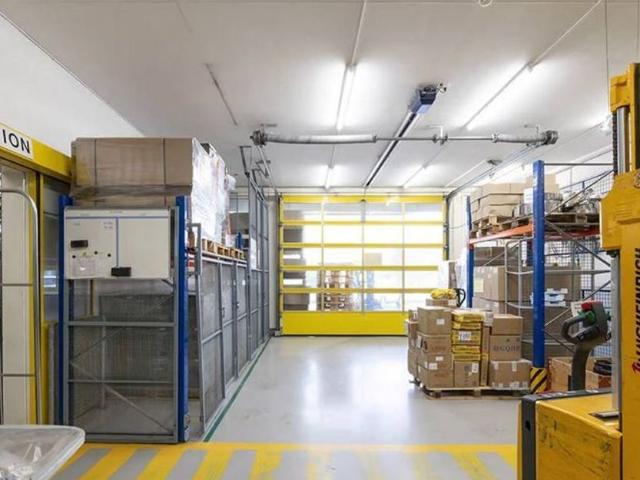 Büro kaufen in Plan-les-Ouates