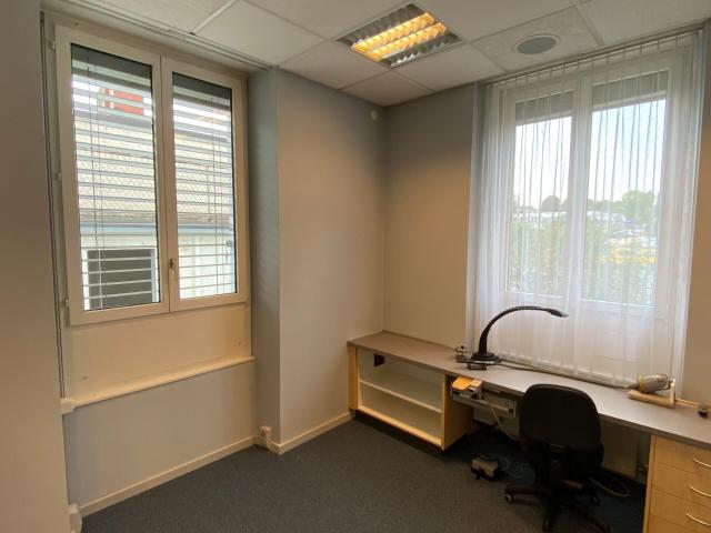 Büro kaufen in Porrentruy, Jura
