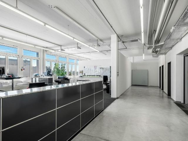 Büro kaufen in Regensdorf, Zürich