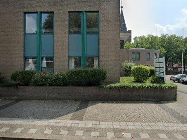 Bedrijfspand te huur in Herkenbosch, Limburg