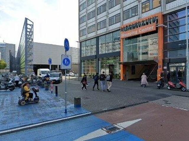 Bedrijfspand te huur in Oosterflank, Rotterdam