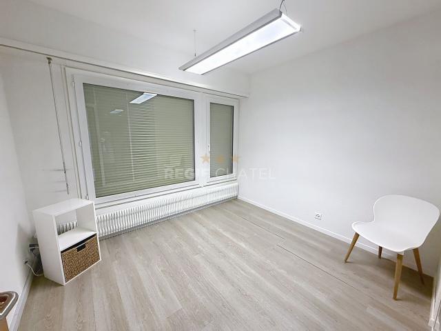 Büro kaufen in Bossonnens, Freiburg