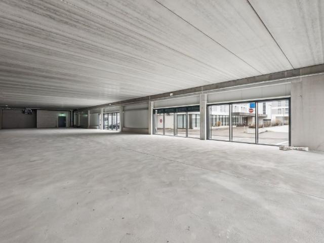 Büro kaufen in Rümlang, Zürich