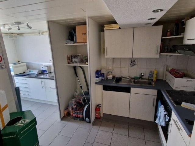 Büro mieten in Dorf, Safenwil
