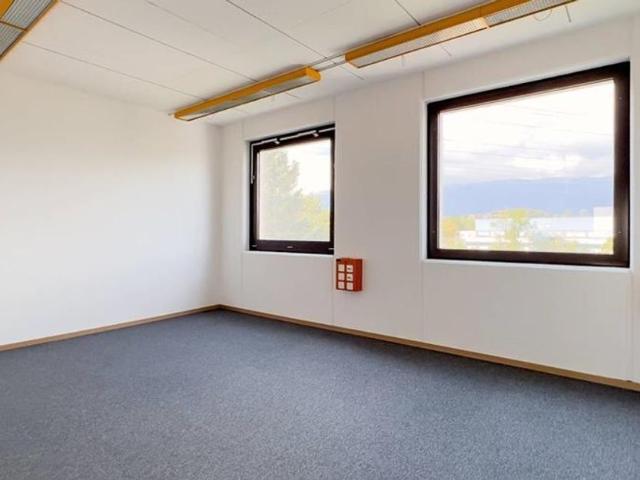 Büro kaufen in Satigny
