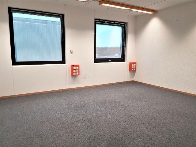 Büro kaufen in Satigny