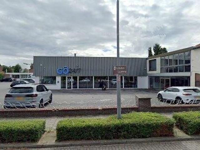 Bedrijfspand te huur in Oirsbeek, Limburg