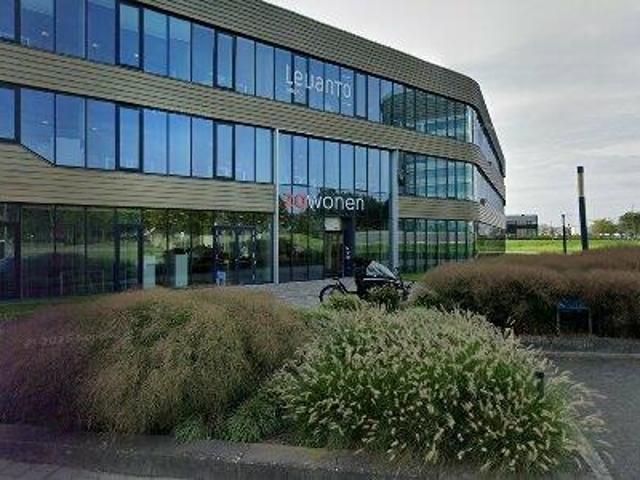 Bedrijfspand te huur in Sittard, Limburg