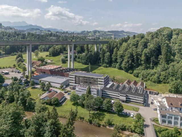 Büro kaufen in Schwarzenbach (SG), St. Gallen