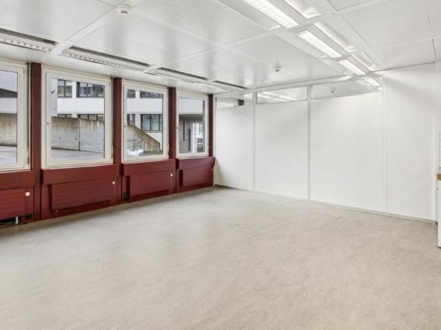 Büro kaufen in Schwarzenbach (SG), St. Gallen