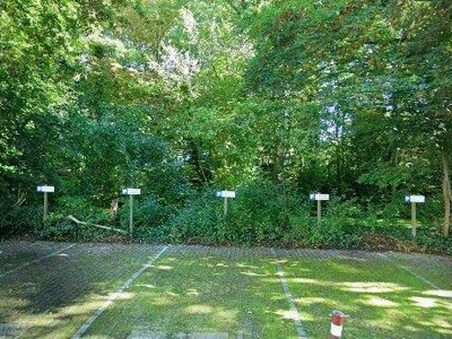 Bedrijfspand te huur in Benoordenhout, Den Haag