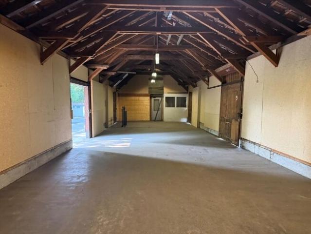 Büro kaufen in Sembrancher, Wallis