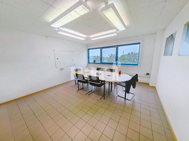 Büro mieten in Treycovagnes, District du Jura-Nord vaudois