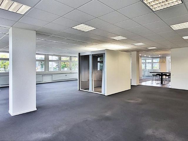 Büro kaufen in Urdorf, Zürich