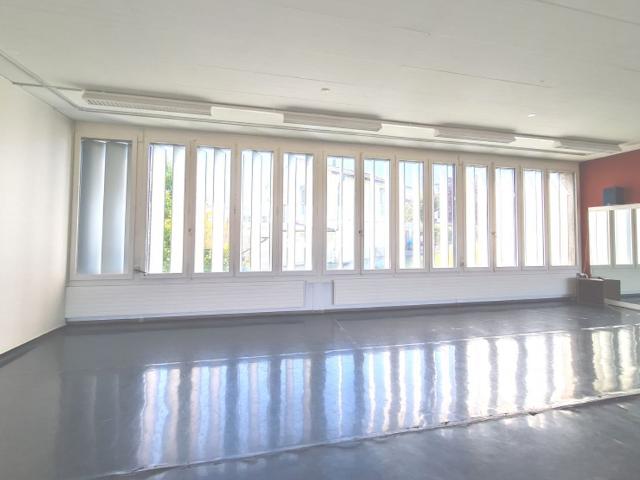Büro kaufen in Urtenen, Bern