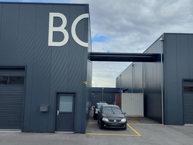 Büro mieten in Vétroz, Conthey