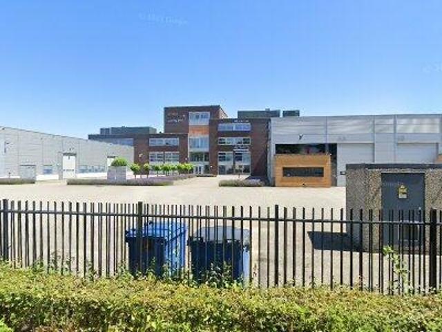 Bedrijfspand te huur in Weert, Limburg