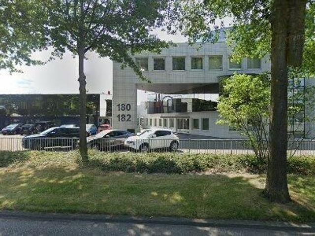 Bedrijfspand te huur in Weert, Limburg
