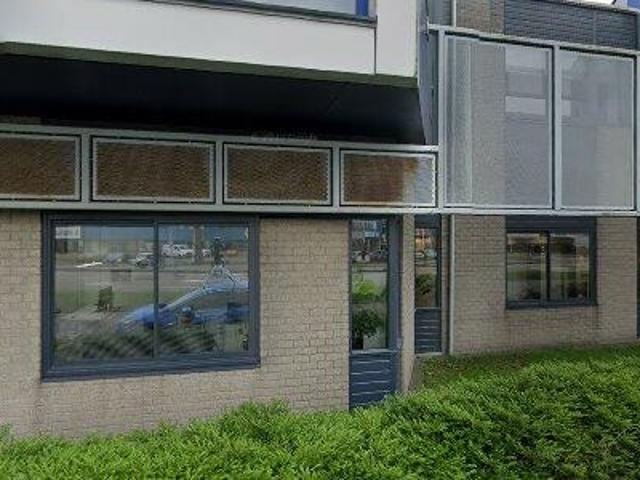 Bedrijfspand te huur in Zaandam, Noord Holland