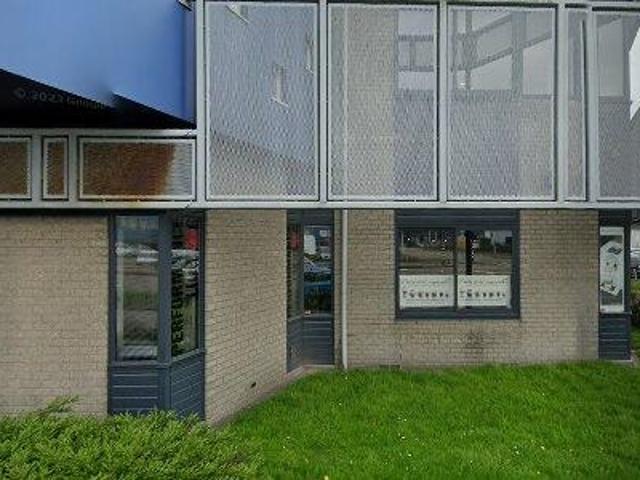 Bedrijfspand te huur in Zaandam, Noord Holland