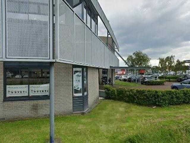 Bedrijfspand te huur in Zaandam, Noord Holland