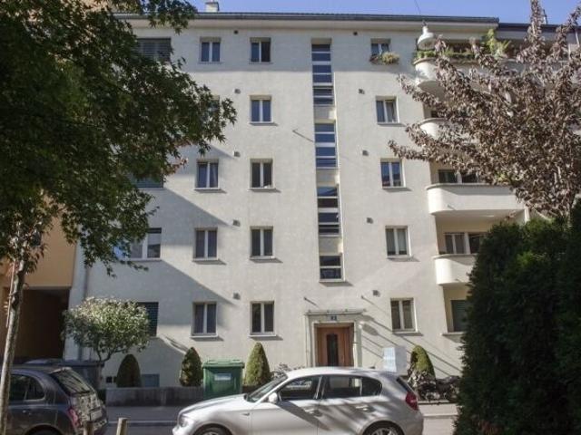 Büro kaufen in Einigen, Zürich