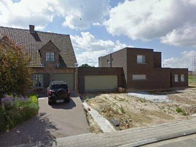 Bureau vente à Iseghem, West-Vlaanderen