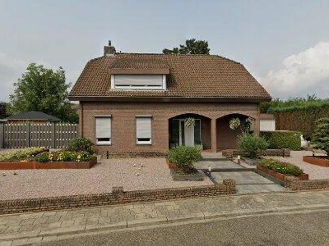 Bedrijfspand te koop in Landgraaf, Limburg