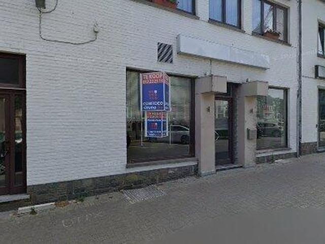 Bureau vente à Looz, Limburg