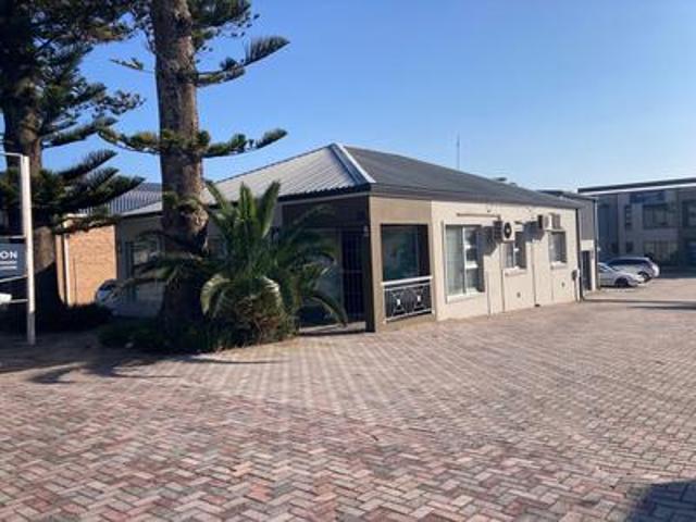 Commercial for rent in Port Elizabeth, Eastern Cape